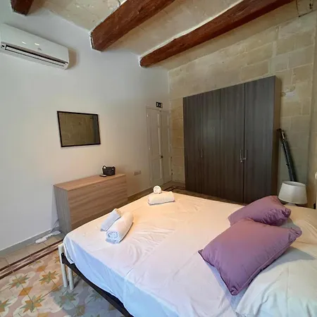 Apartment Three Cities Malta
