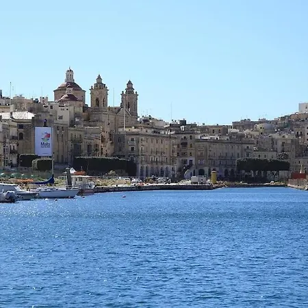 Three Cities Malta Apartment *